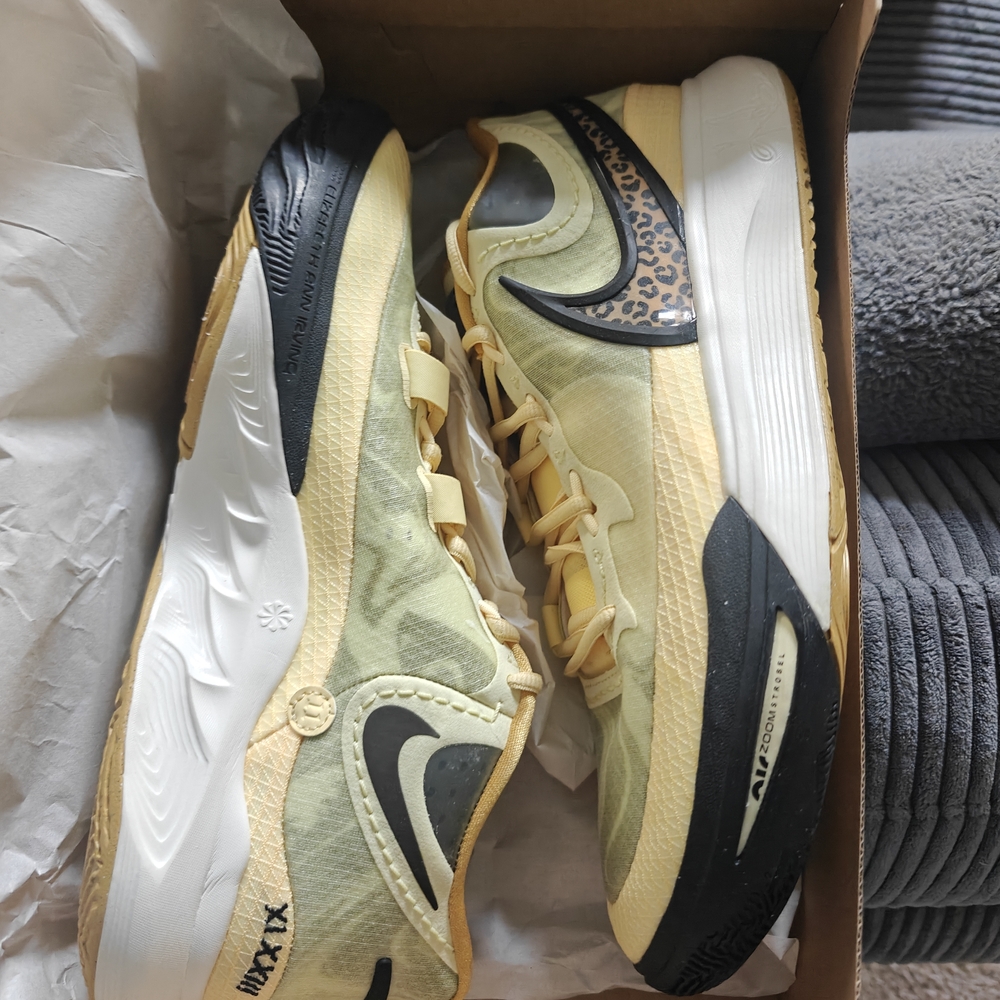 Kyrie Irving Nike Yellow Leopard Accent Running Sneakers